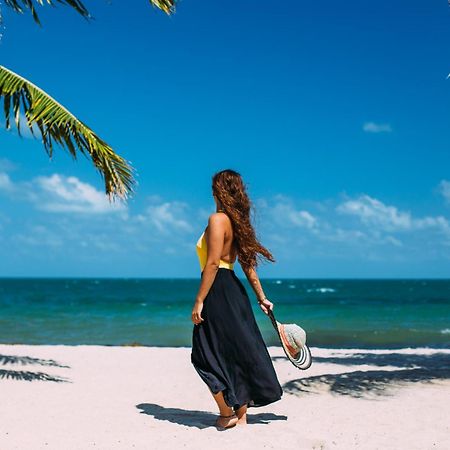 The Ellysian Boutique Hotel Placencia Bagian luar foto