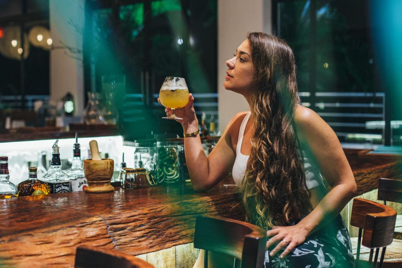 The Ellysian Boutique Hotel Placencia Bagian luar foto