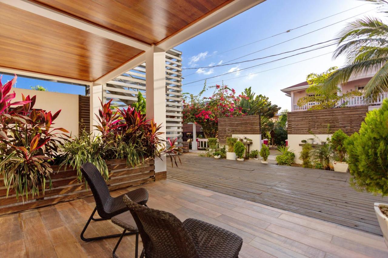The Ellysian Boutique Hotel Placencia Bagian luar foto