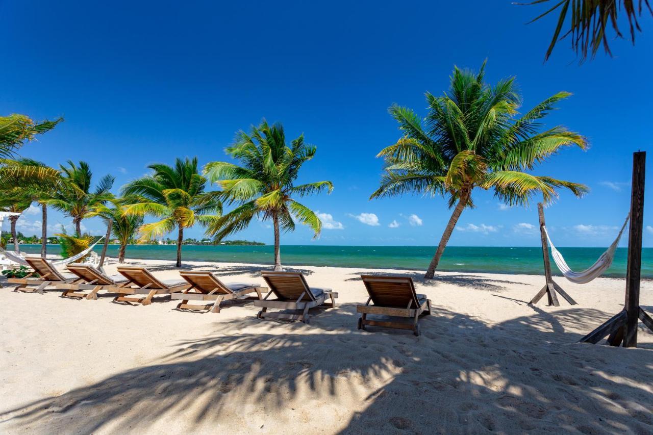 The Ellysian Boutique Hotel Placencia Bagian luar foto