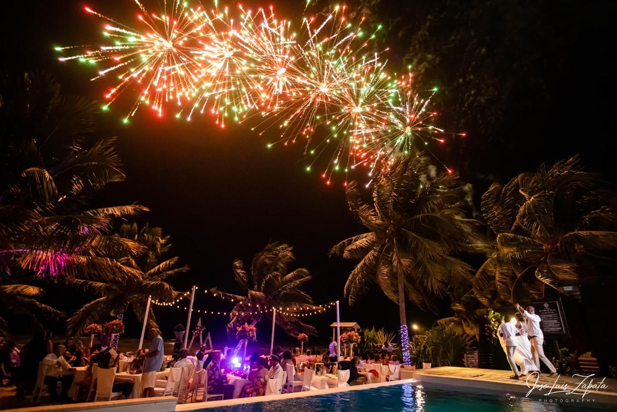 The Ellysian Boutique Hotel Placencia Bagian luar foto