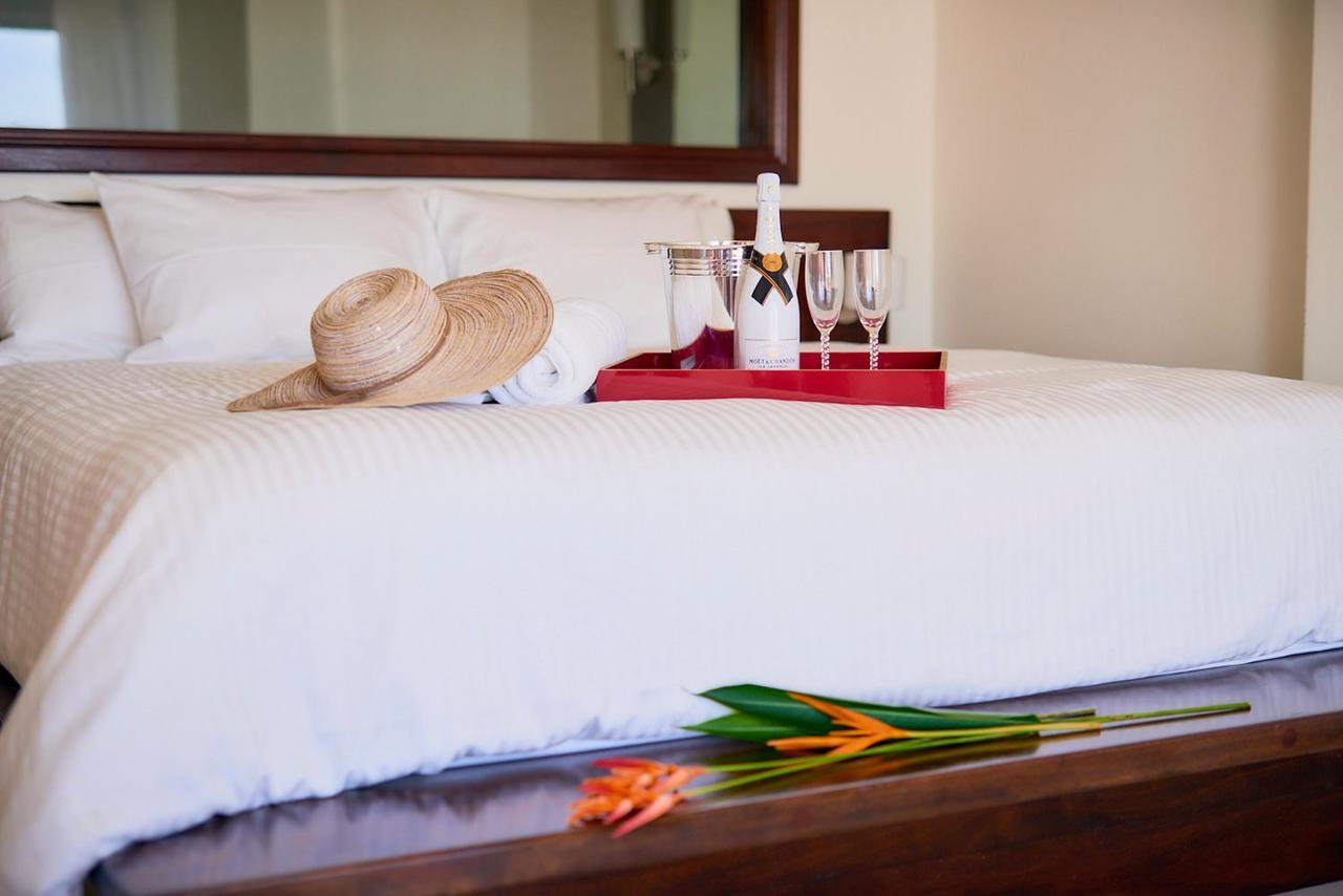 The Ellysian Boutique Hotel Placencia Bagian luar foto