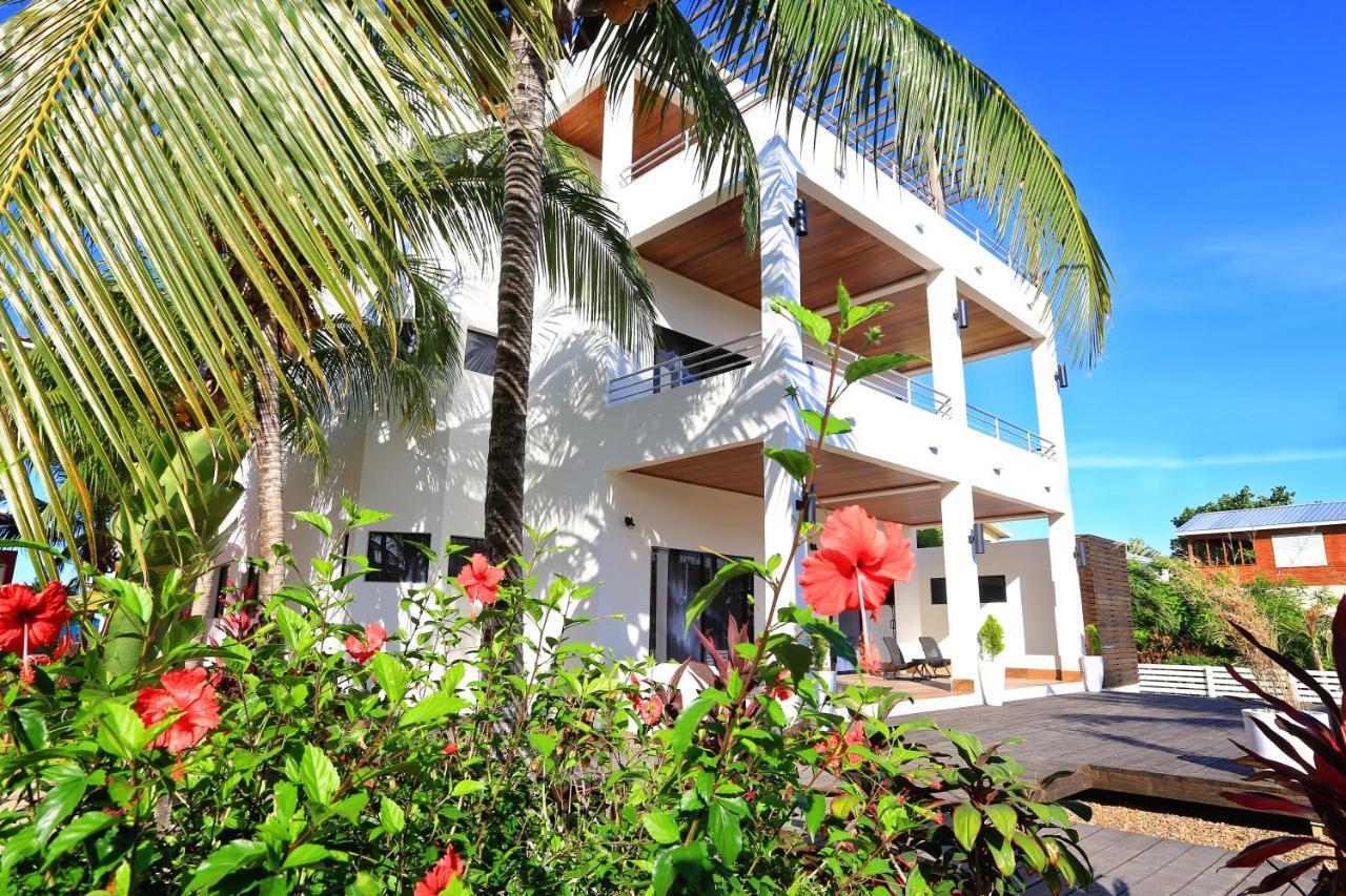 The Ellysian Boutique Hotel Placencia Bagian luar foto